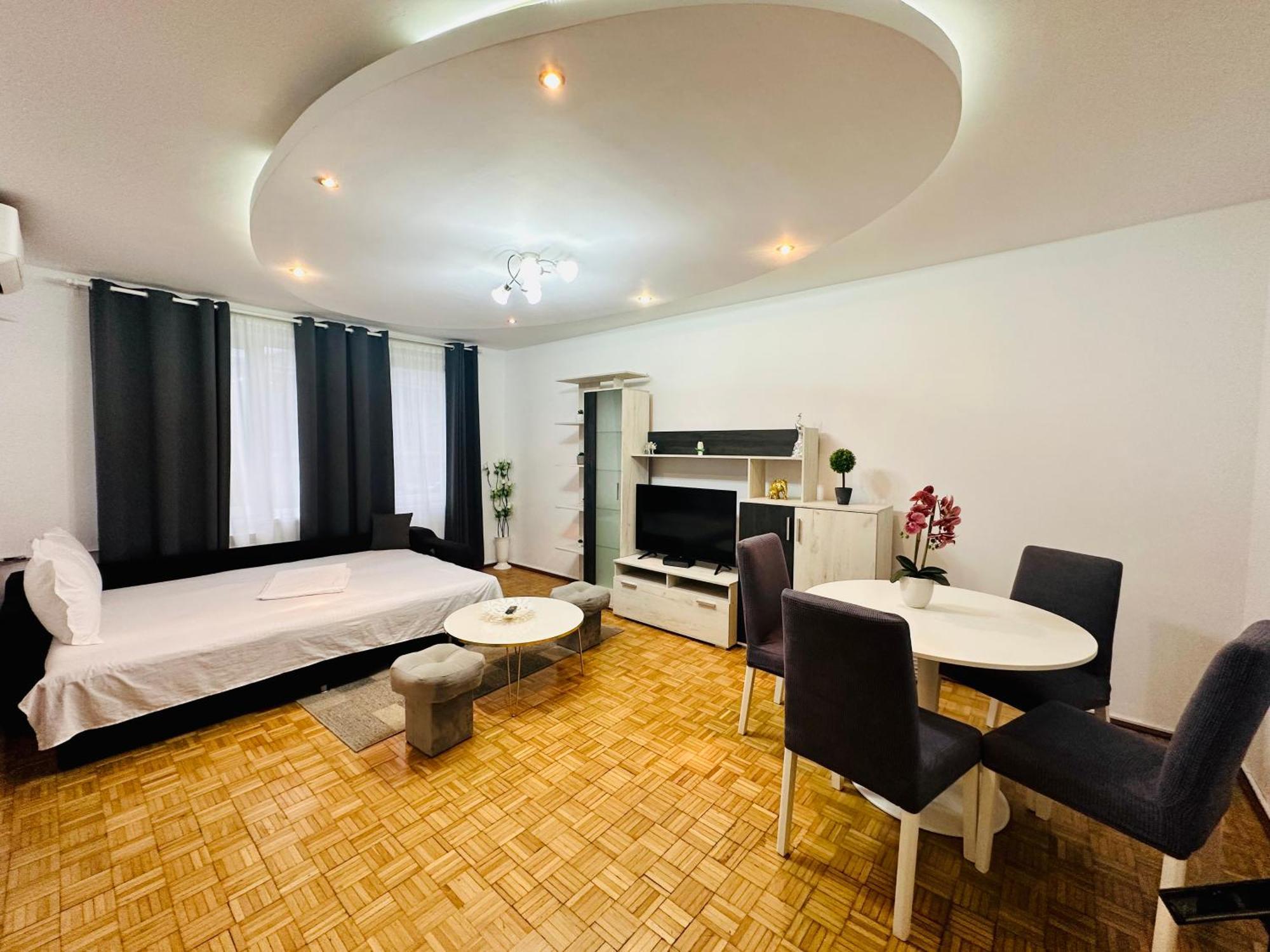 Chic Comfort 1Bdr With Landmark View - Concerthall Bucureşti Ngoại thất bức ảnh